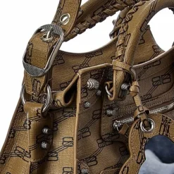 Balenciaga Neo Cagole XS Leather Shoulder Bag Women 7 Balenciaga Neo Cagole XS Leather Shoulder Bag Women -Makeups Sales Shop 1160440167 RLLD 3